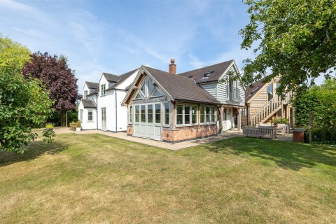 Click the photo for more details of Nottingham Road, Lount, LE65
