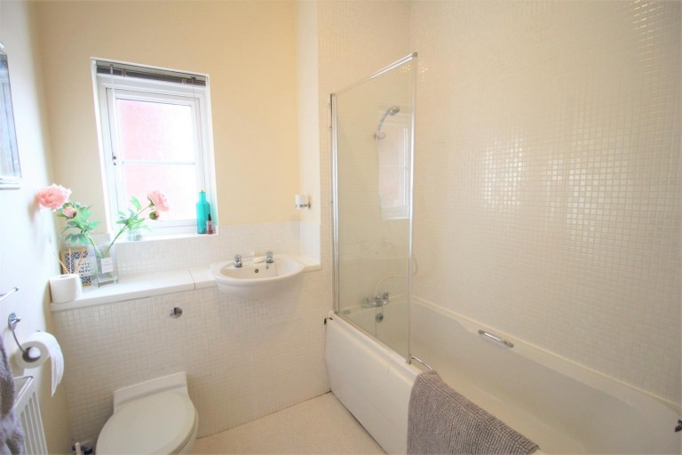 Images for Milburn Drive, Northampton