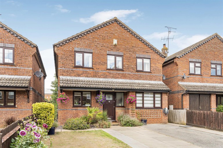 Images for West Street, Weedon, NN7