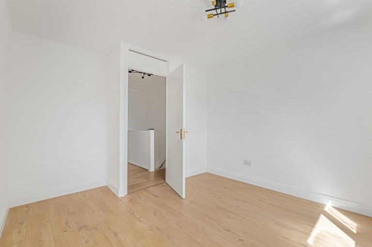 Images for The Medway, Daventry, NN11
