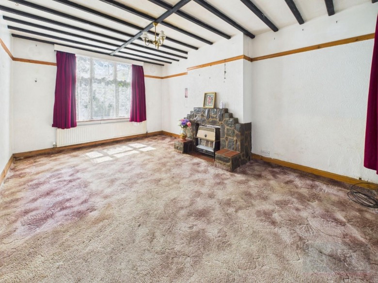 Click the photo for more details of Kirkland Road, Braunstone, Leicester