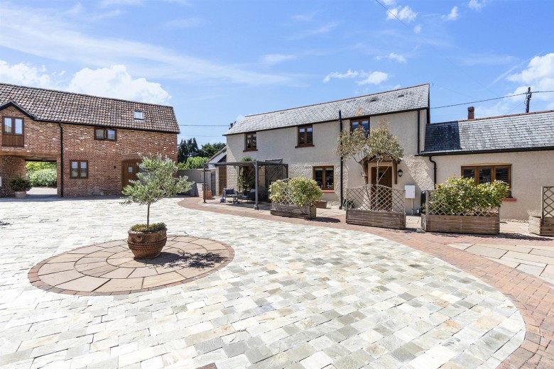 Click the photo for more details of Colestocks Barns, Colestocks, Honiton