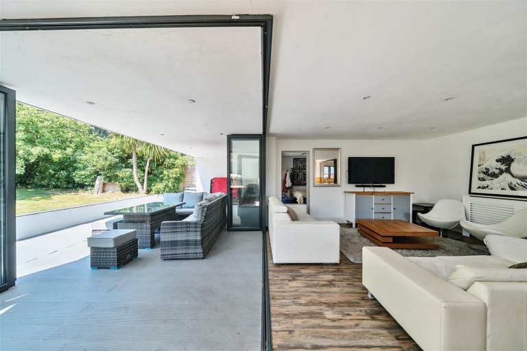 Images for Miles Avenue, Wareham