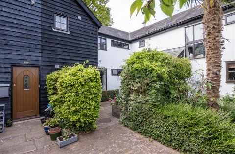 Click the photo for more details of Shobrooke, Crediton