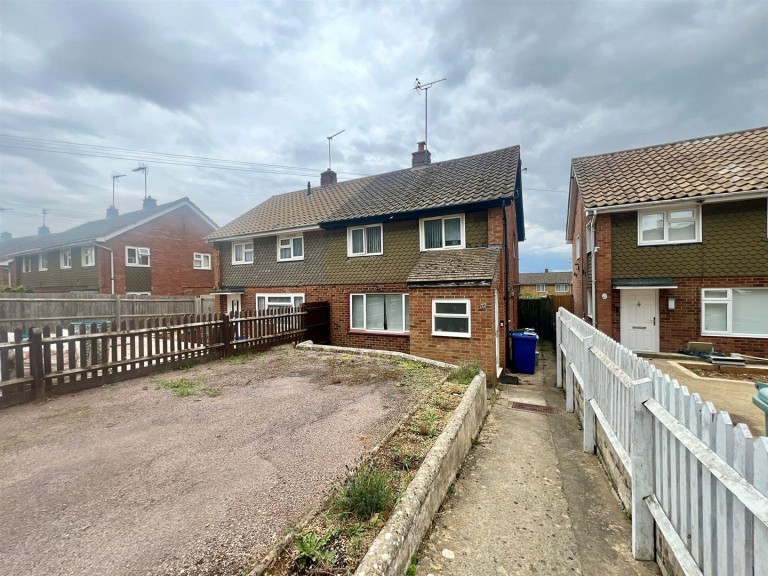 Images for Dover Avenue, Banbury