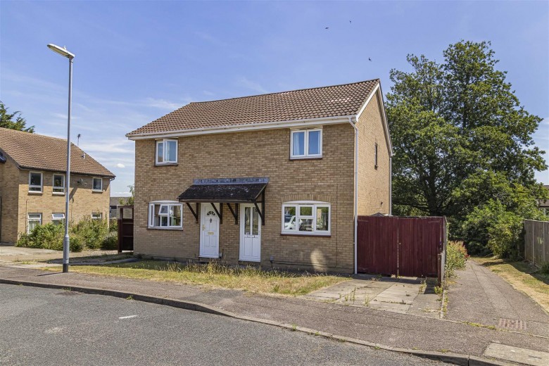 Click the photo for more details of Stonefield, Bar Hill