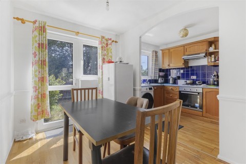 Click the photo for more details of Stonefield, Bar Hill