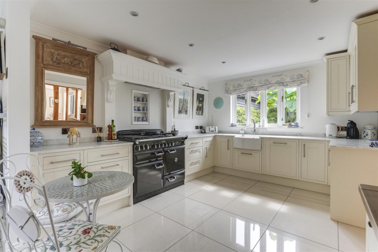 Images for Freezes Barns, Steeple Bumpstead