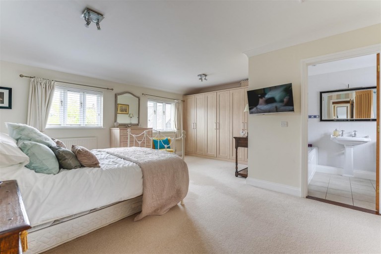Images for Freezes Barns, Steeple Bumpstead