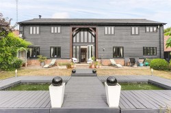 Images for Freezes Barns, Steeple Bumpstead