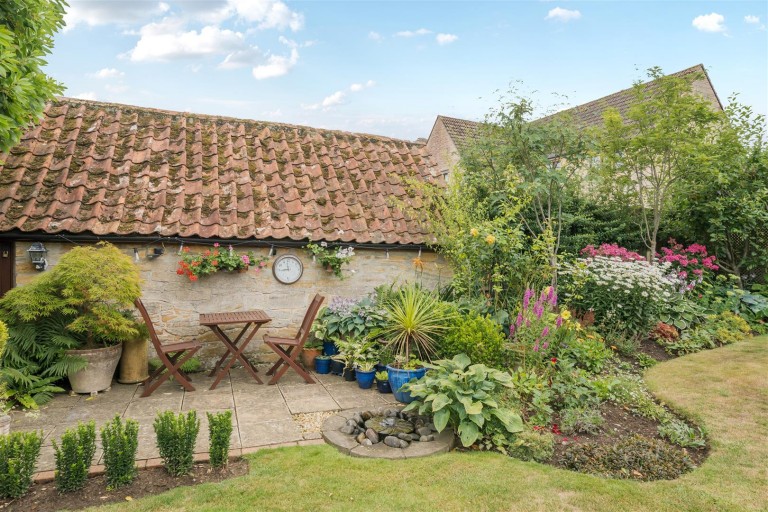 Images for Lower Turners Barn Lane, Yeovil