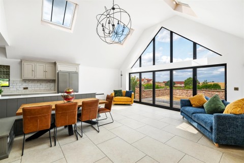 Click the photo for more details of Lincoln Road, Branston, Lincoln