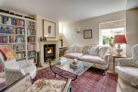 Click the photo for more details of Gloucester Street, Cirencester