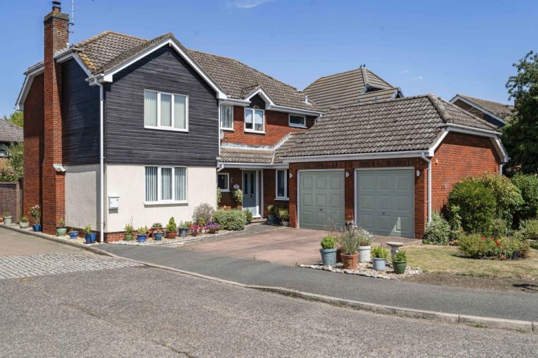 Click the photo for more details of Briery Fields, Witchford
