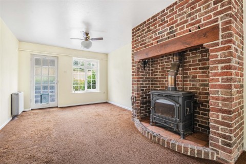 Click the photo for more details of Bow Creek, Tuckenhay, Totnes