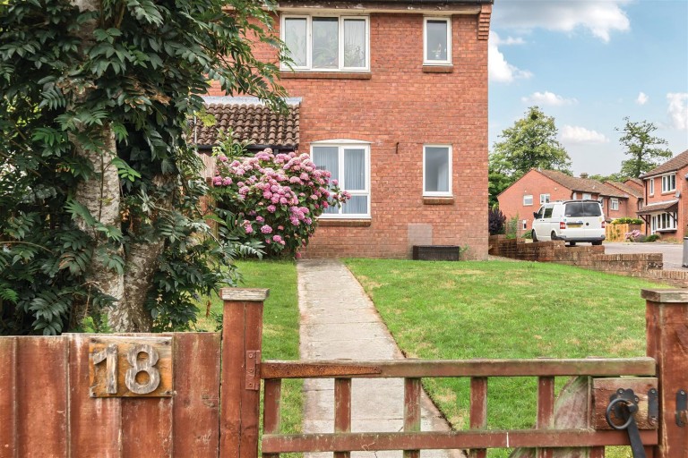 Images for Wardleworth Way, Wellington