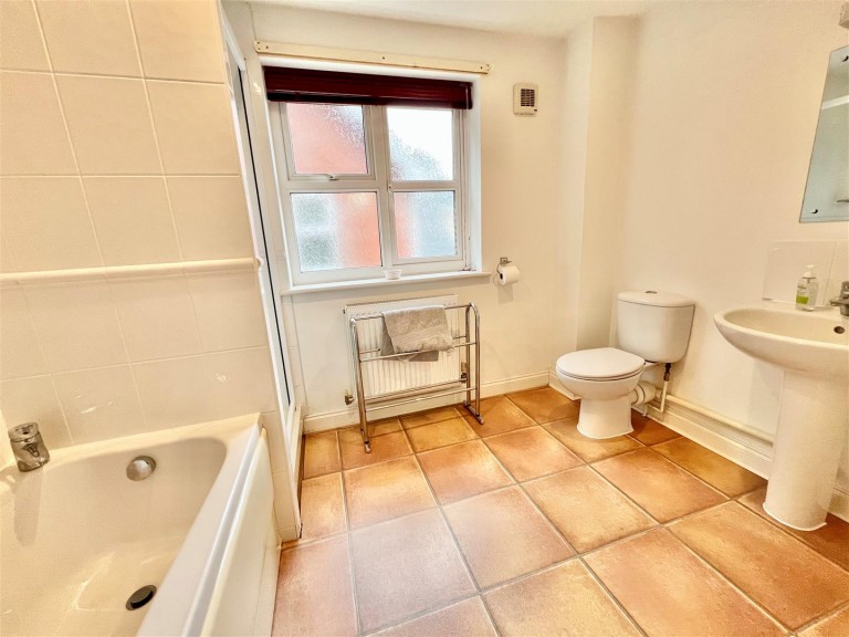 Images for Freshwater, Isle of Wight