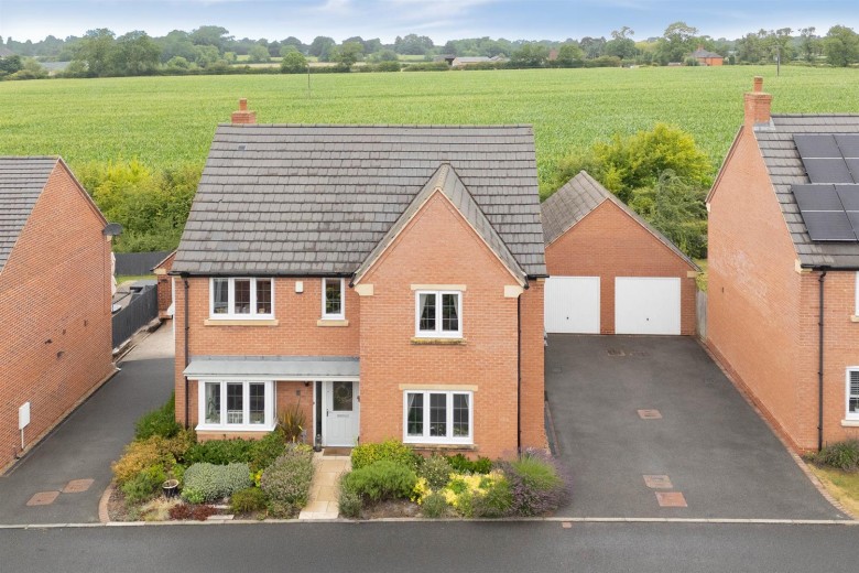 Click the photo for more details of Buttercup Close, Lutterworth, LE17