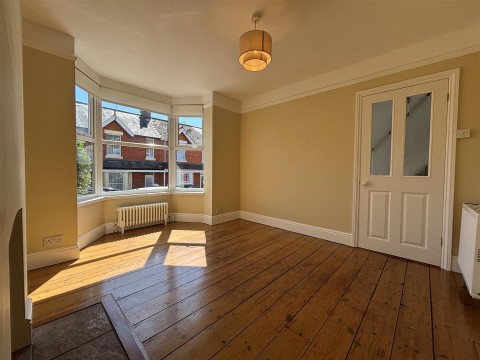 Click the photo for more details of Tennyson Road, Cowes