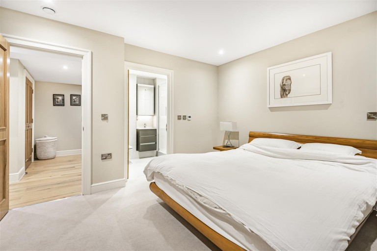 Images for Gardiner Place, Henley-On-Thames