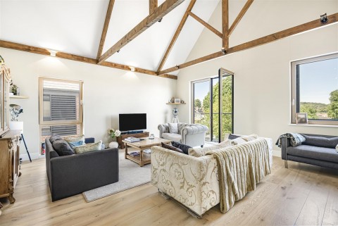 Click the photo for more details of Gardiner Place, Henley-On-Thames