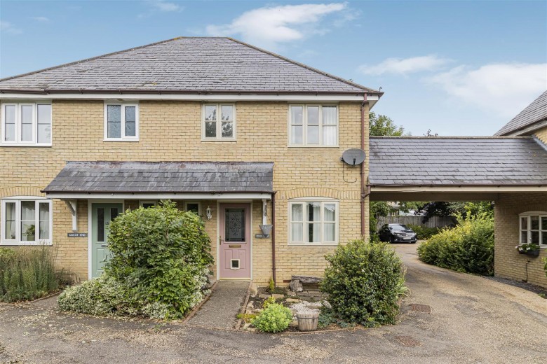 Click the photo for more details of St. Peters Street, Caxton, Cambridge