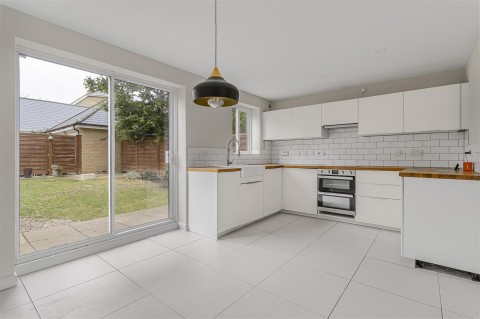 Click the photo for more details of St. Peters Street, Caxton, Cambridge