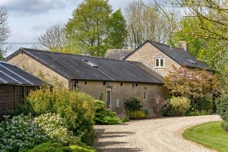 Click the photo for more details of Eastleach, Gloucestershire