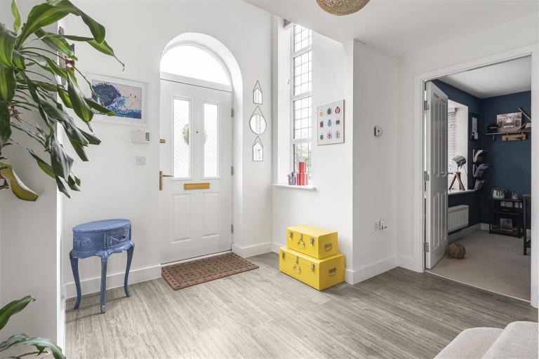 Images for Osborne Road, West Haddon, NN6 7DE