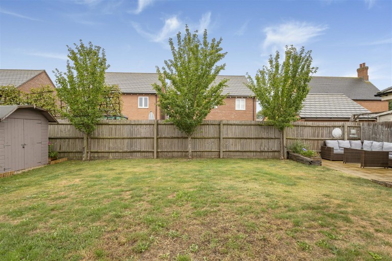Images for Osborne Road, West Haddon, NN6 7DE