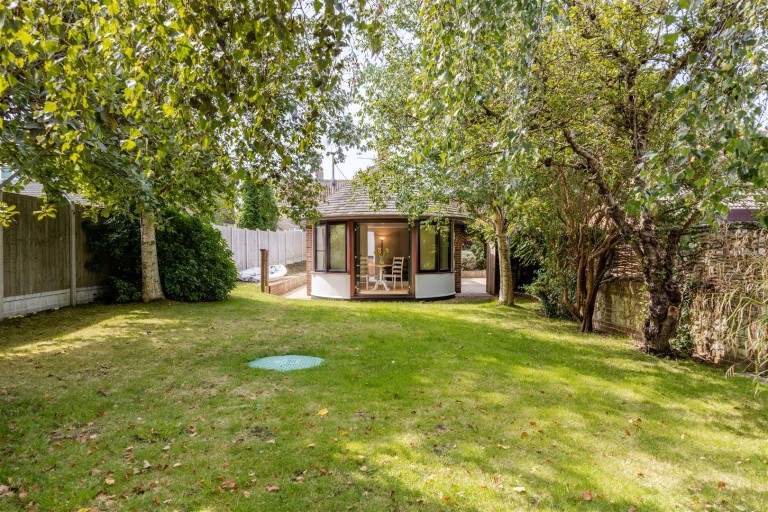 Images for Thorley, Isle of Wight