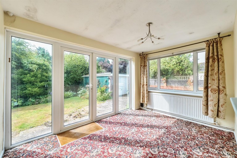 Images for Nutmead Close, Child Okeford, Blandford Forum