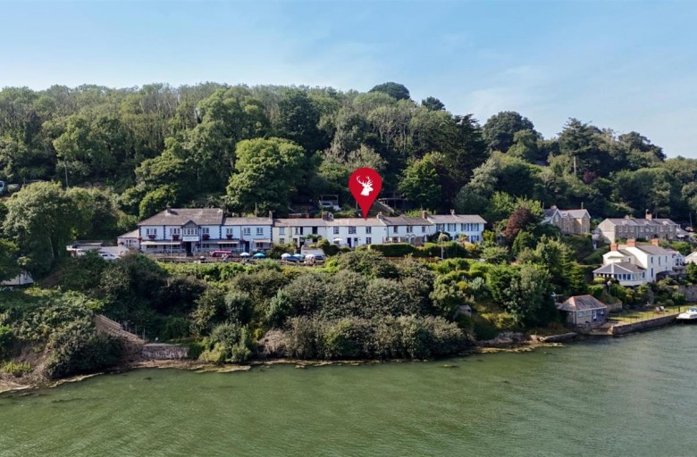 Click the photo for more details of Trenhaile Terrace, Malpas, Truro
