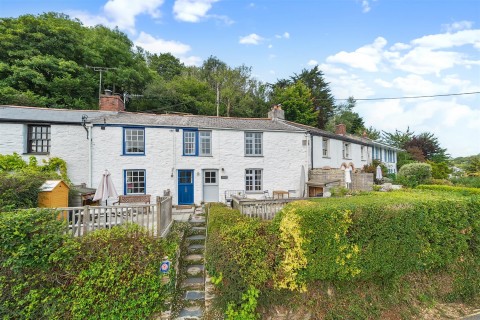Click the photo for more details of Trenhaile Terrace, Malpas, Truro