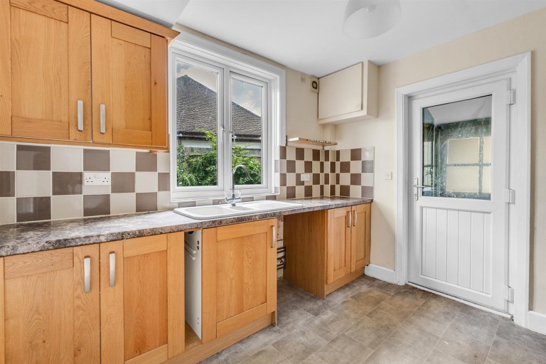 Images for Exeter Road