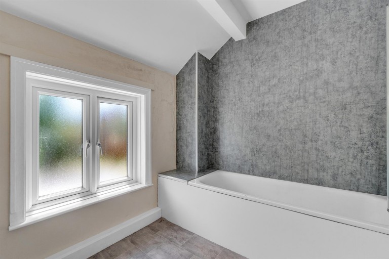Images for Exeter Road
