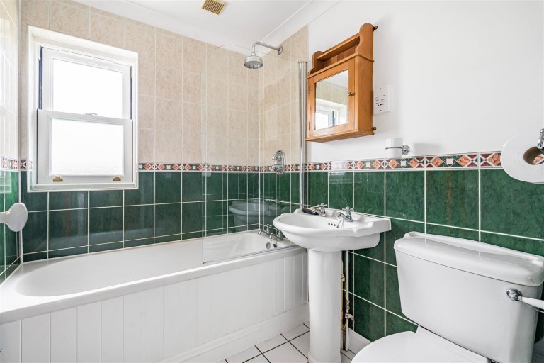 Images for Tea Kettle Lane, Stetchworth