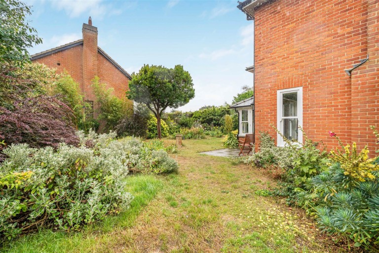 Images for Tea Kettle Lane, Stetchworth