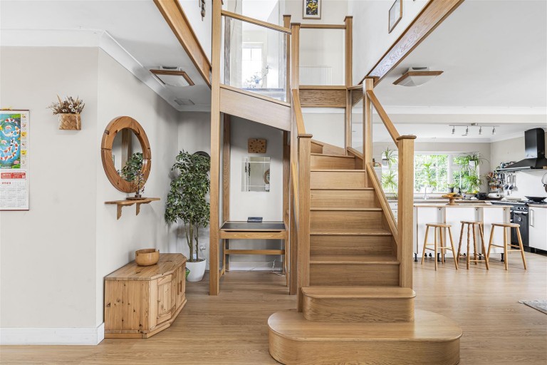 Images for Grovelands, Daventry, NN11