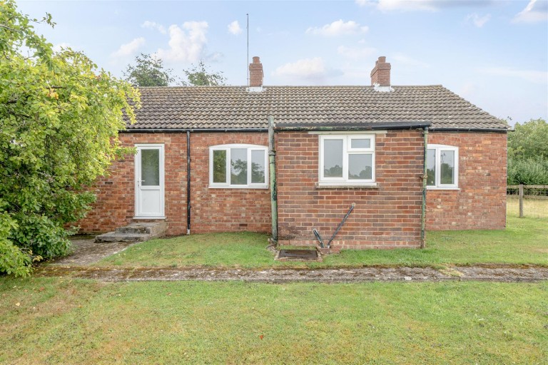 Images for High Street, Astcote, NN12