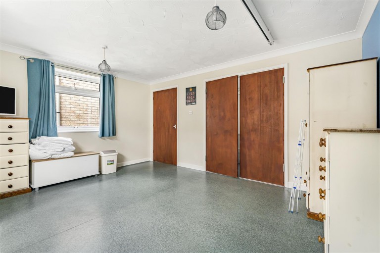 Images for Lester Piggott Way, Newmarket