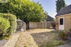 Images for Pyrethrum Way, Willingham