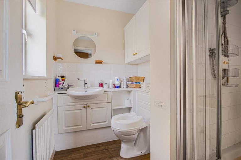 Images for Pyrethrum Way, Willingham
