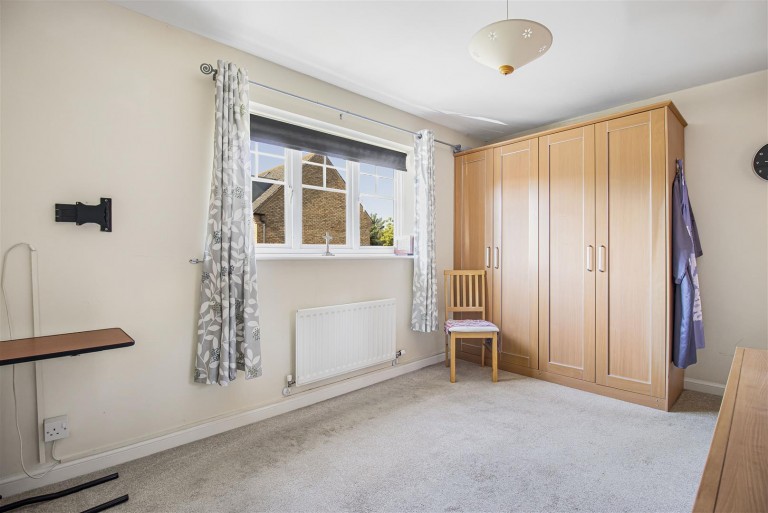 Images for Pyrethrum Way, Willingham