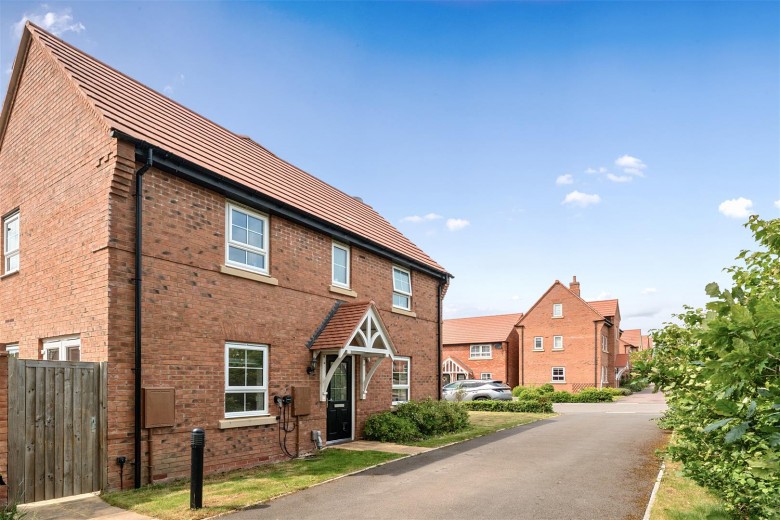 Click the photo for more details of Davies Close, Hugglescote, LE67