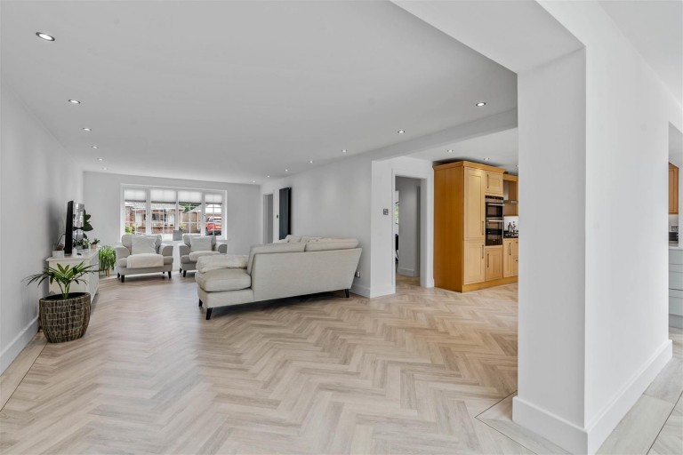 Images for Harecroft Crescent, Sapcote, Leicester, LE9