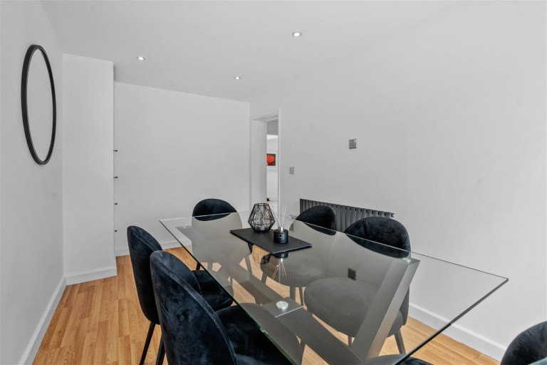 Images for Harecroft Crescent, Sapcote, Leicester, LE9