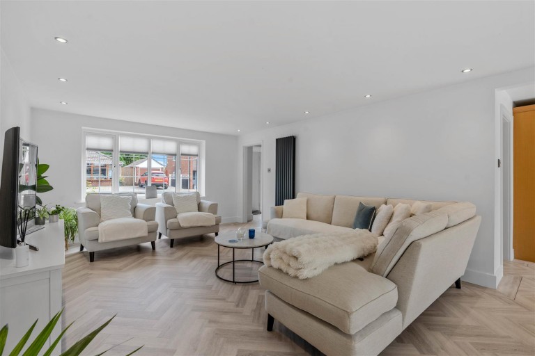 Images for Harecroft Crescent, Sapcote, Leicester, LE9