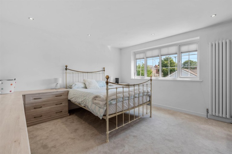 Images for Harecroft Crescent, Sapcote, Leicester, LE9