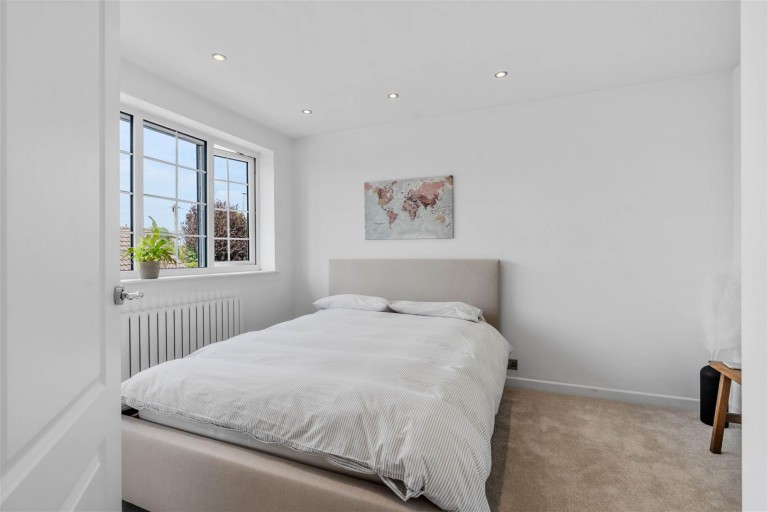 Images for Harecroft Crescent, Sapcote, Leicester, LE9